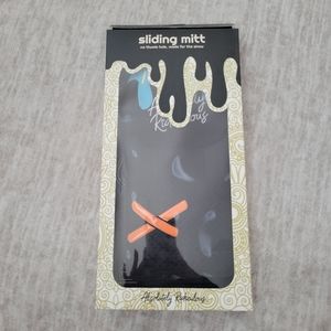 New in Box Absolutely Ridiculous Pushin' P Sliding Mitt